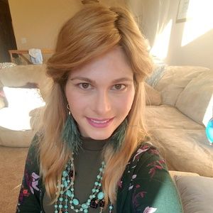 Meet your Posher, Marcie